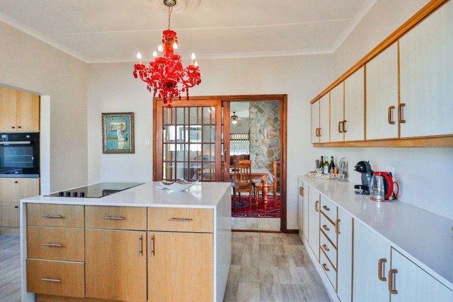 4 Bedroom Property for Sale in Hartenbos Central Western Cape